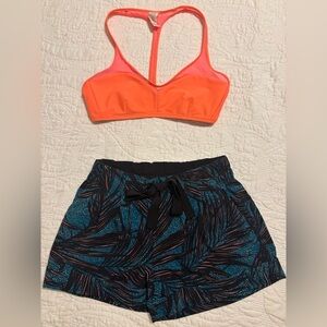 Lululemon paper page shorts size 6 palm leaf print